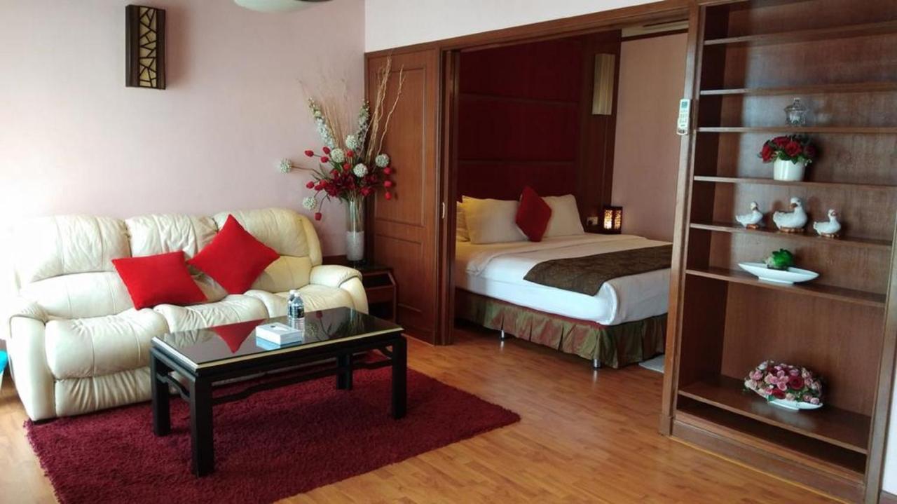SKA Berjaya Times Square Suites KL Pangsapuri Kuala Lumpur