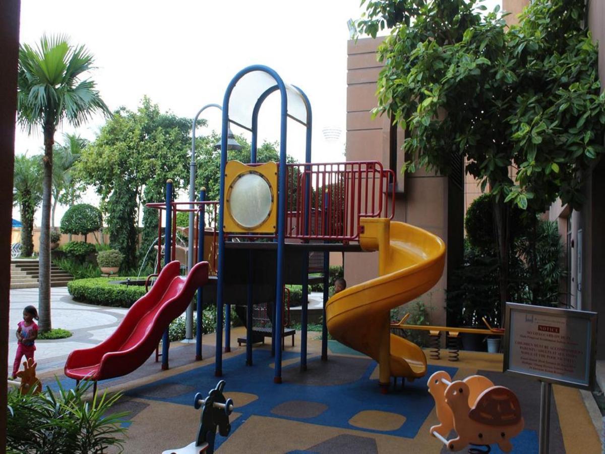 SKA Berjaya Times Square Suites KL *